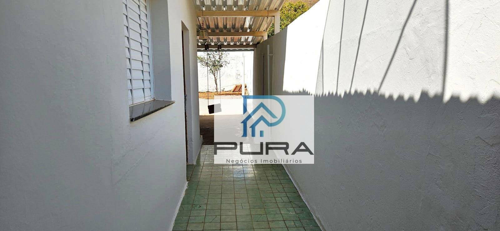 Casa para alugar com 2 quartos, 104m² - Foto 8