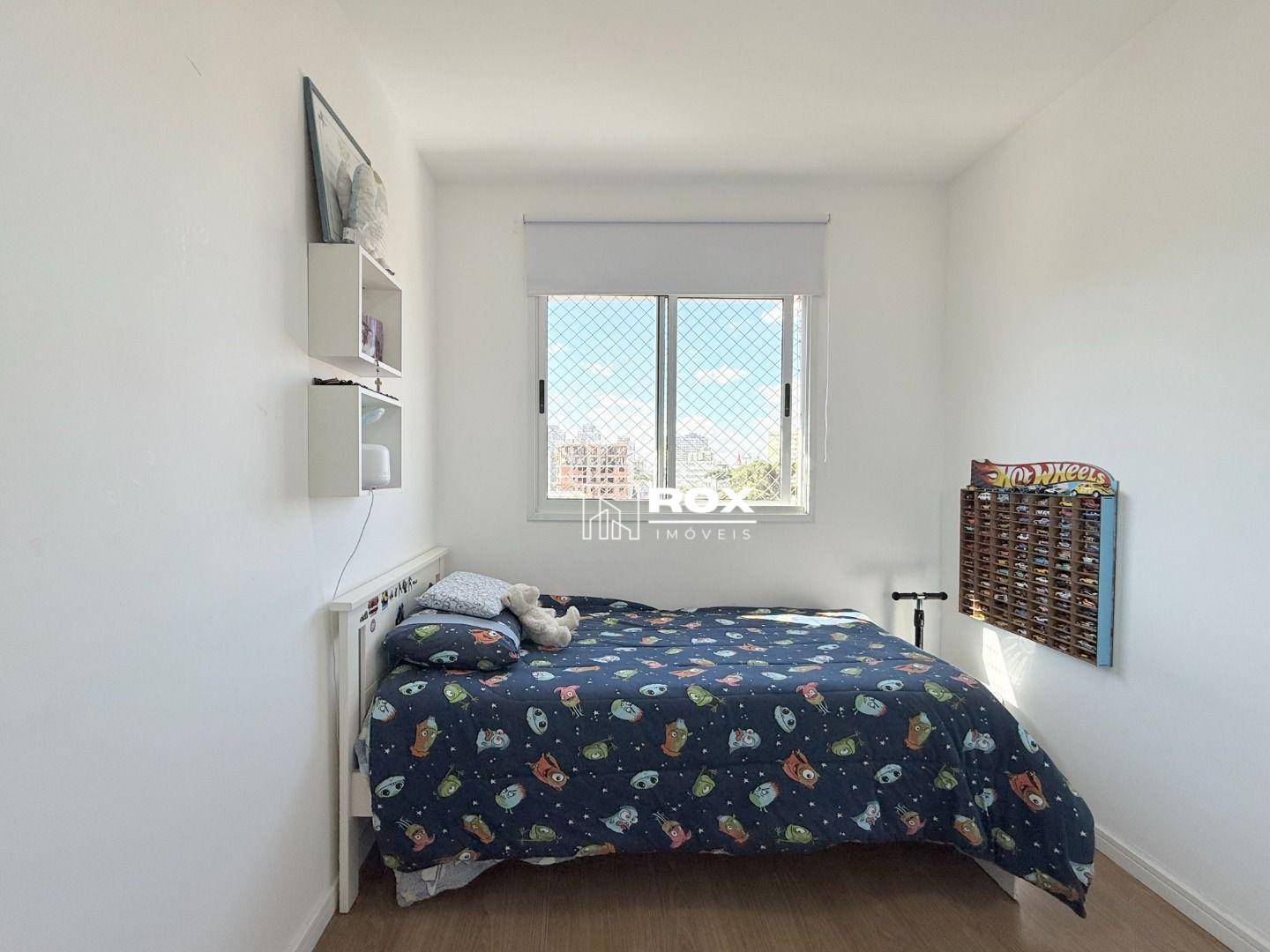 Apartamento à venda com 3 quartos, 87m² - Foto 15