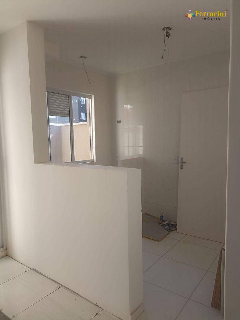 Apartamento para alugar com 2 quartos, 45m² - Foto 13