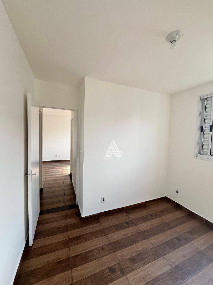 Apartamento para alugar com 2 quartos, 50m² - Foto 19