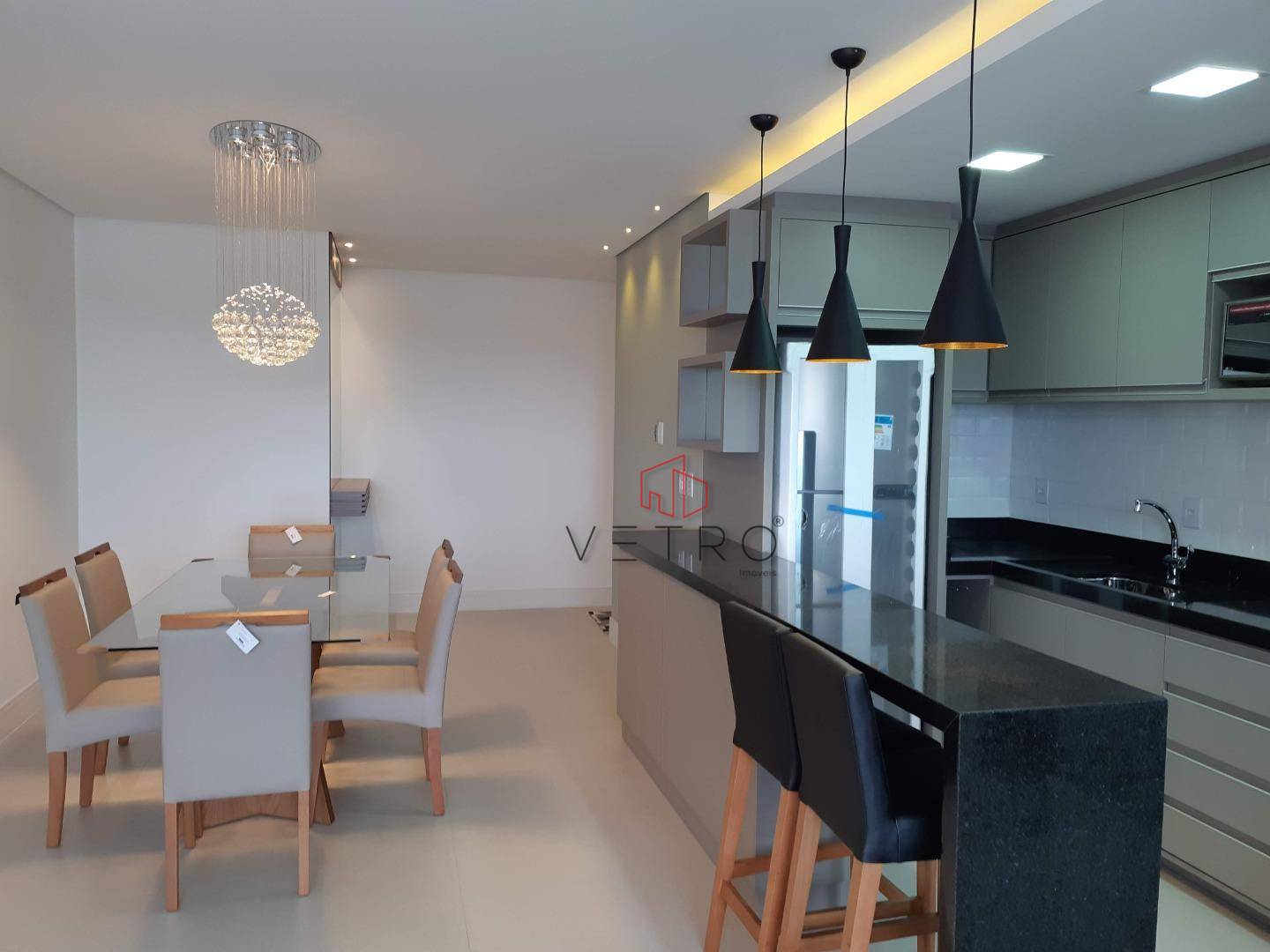 Apartamento à venda com 2 quartos, 105m² - Foto 4