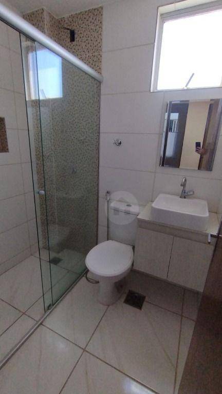 Apartamento à venda com 3 quartos, 65m² - Foto 2