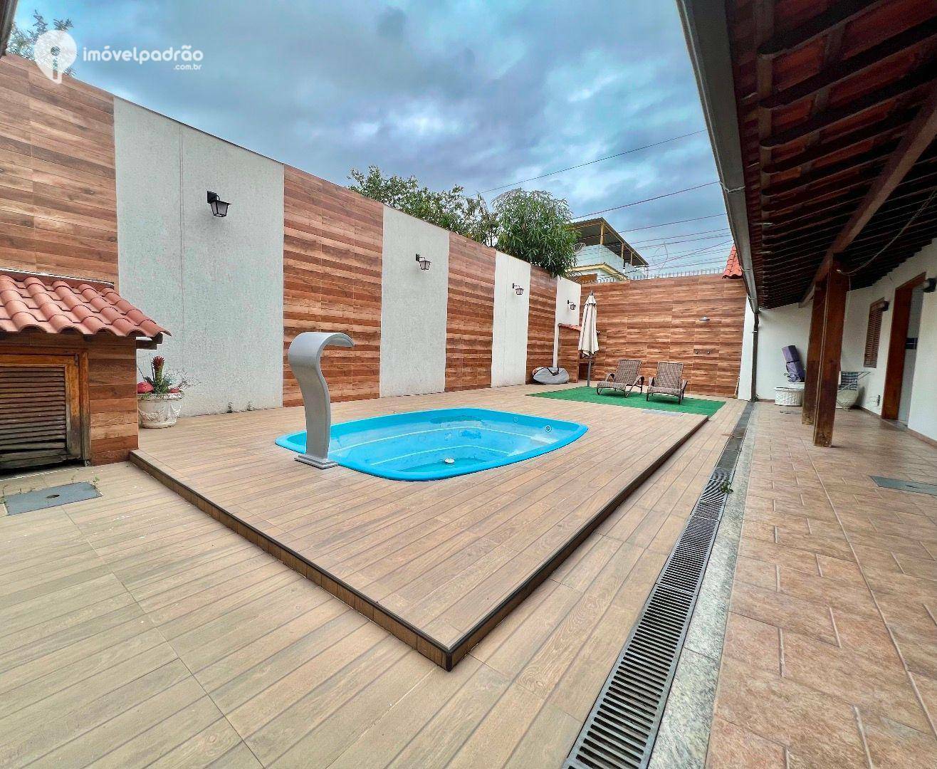 Casa de Condomínio à venda com 5 quartos, 300m² - Foto 28