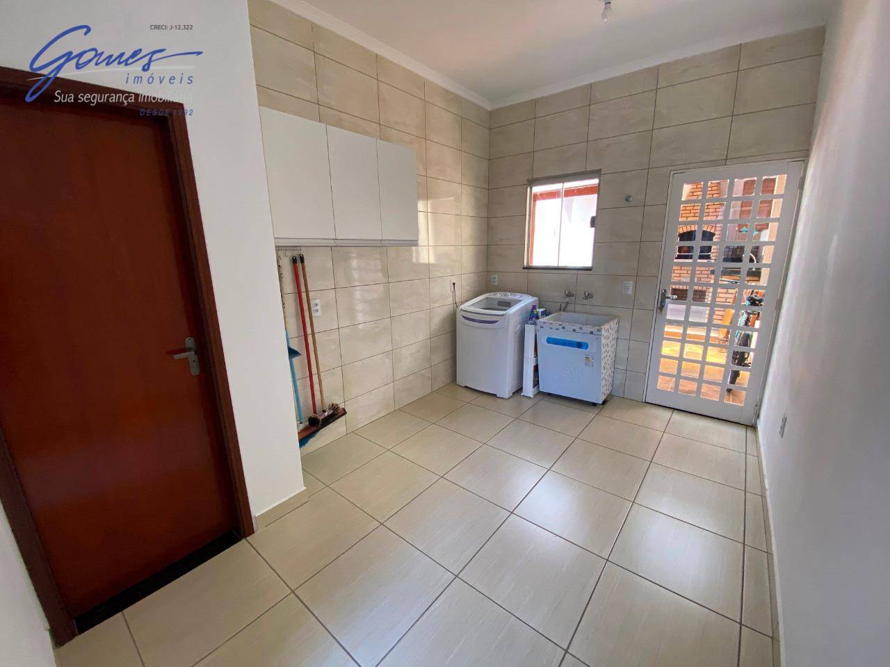 Casa à venda com 3 quartos, 152m² - Foto 17