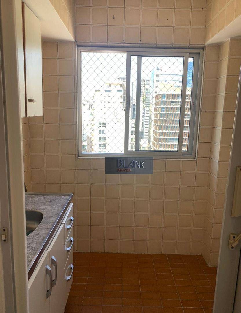 Apartamento à venda com 1 quarto, 38m² - Foto 8