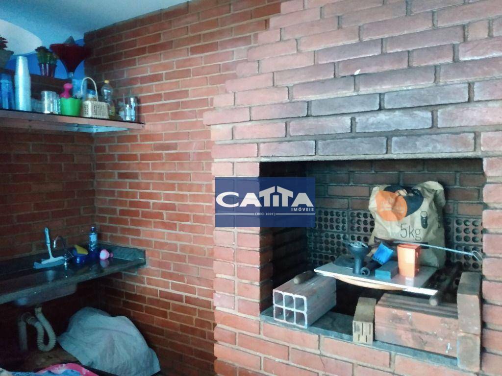 Sobrado à venda e aluguel com 4 quartos, 250m² - Foto 28