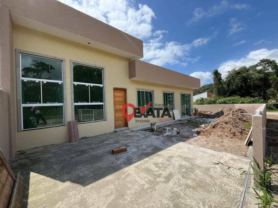 Casa à venda com 3 quartos, 78m² - Foto 3