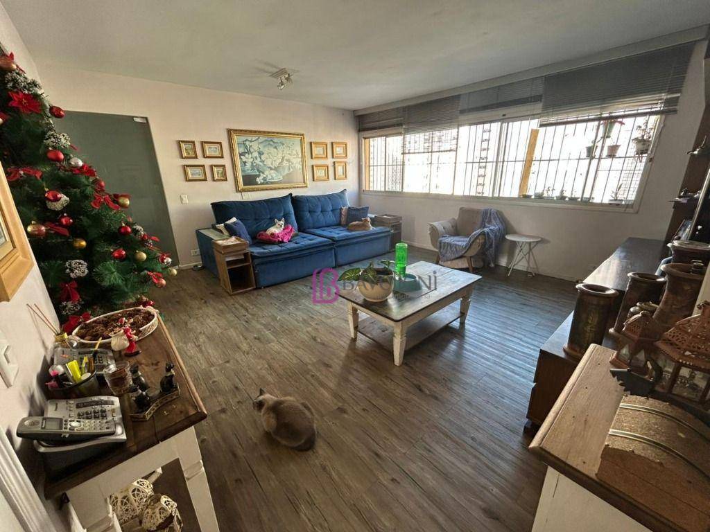 Apartamento à venda com 3 quartos, 125m² - Foto 2