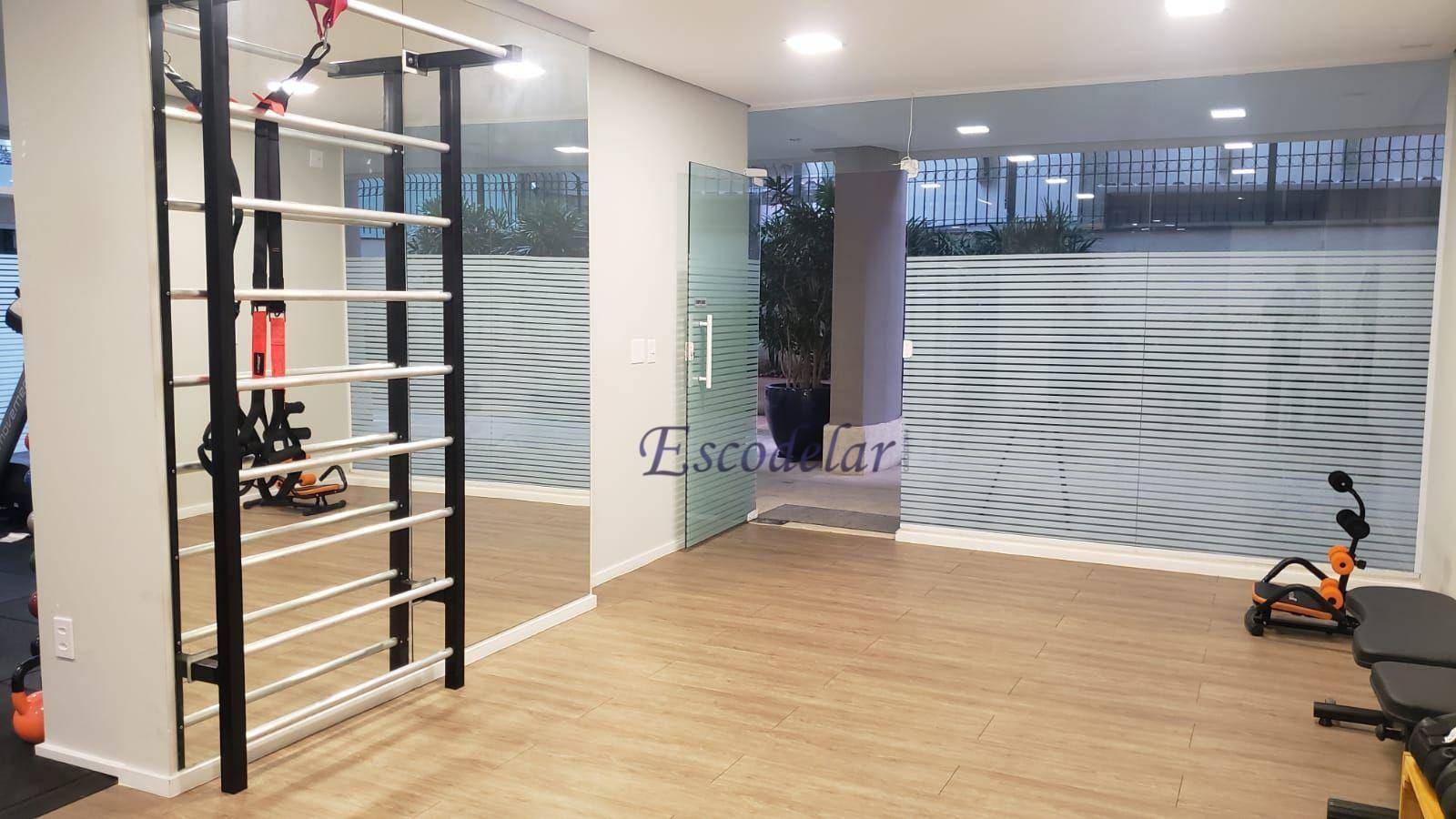 Apartamento para alugar com 4 quartos, 210m² - Foto 35