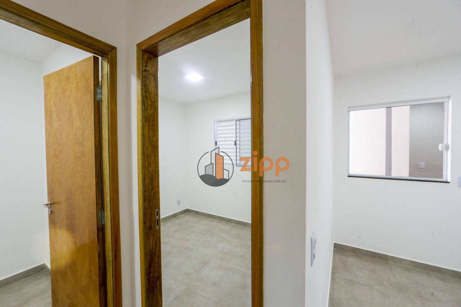 Apartamento à venda com 2 quartos, 42m² - Foto 5