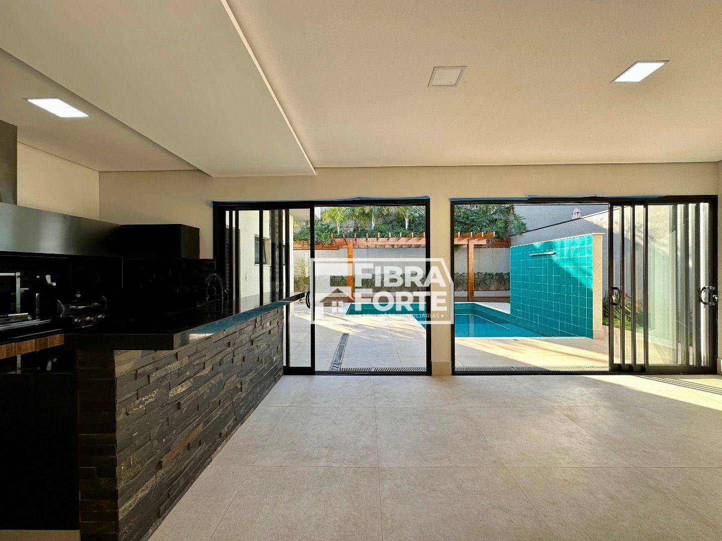 Casa, 4 quartos, 320 m² - Foto 26