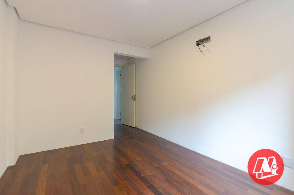 Apartamento à venda com 3 quartos, 315m² - Foto 16