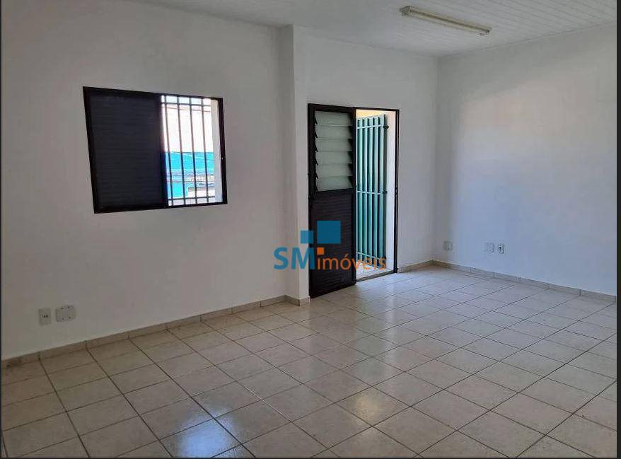 Casa para alugar com 3 quartos, 350m² - Foto 6