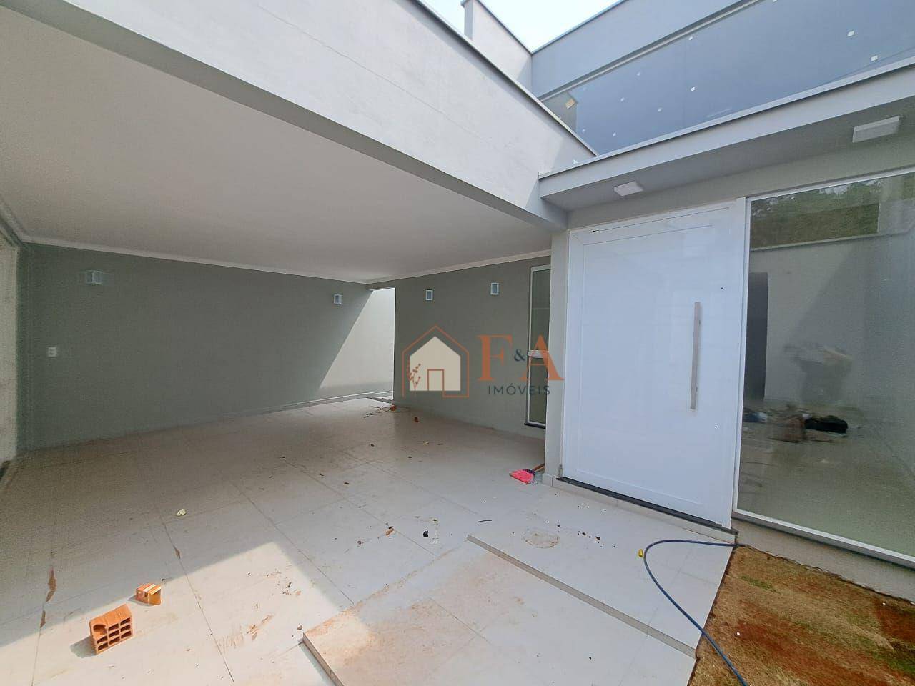 Casa à venda com 3 quartos, 200M2 - Foto 14