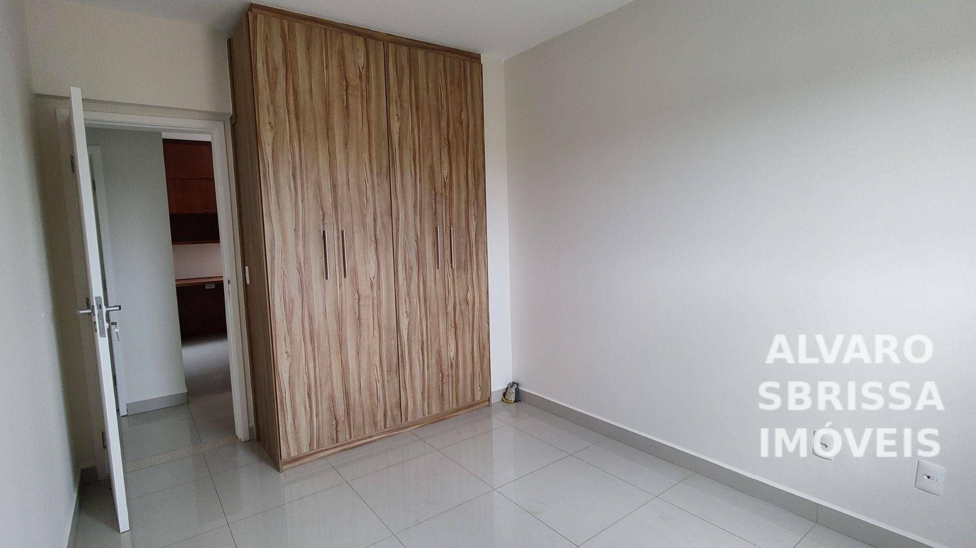 Apartamento para alugar com 3 quartos, 134m² - Foto 11