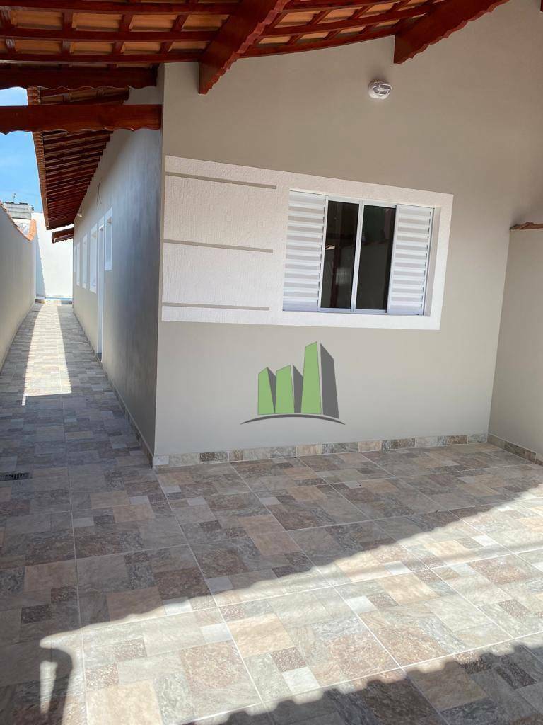 Casa à venda com 2 quartos, 84m² - Foto 3