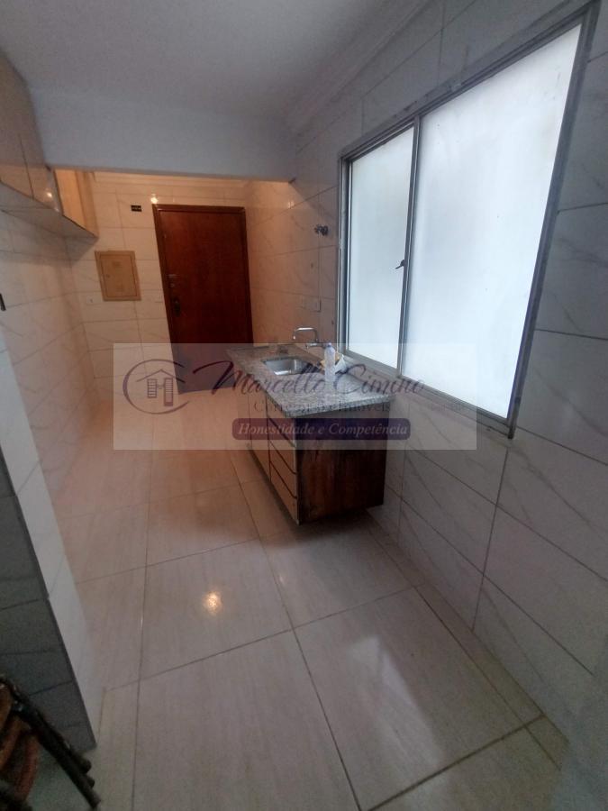 Apartamento à venda com 2 quartos, 69m² - Foto 12