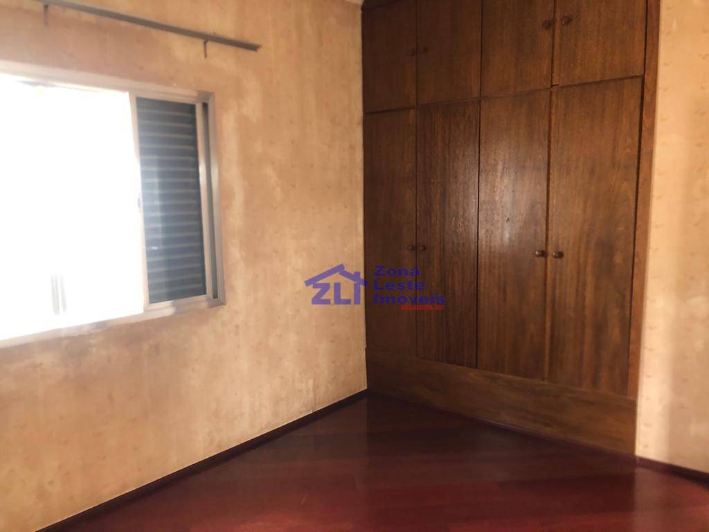 Sobrado à venda com 2 quartos, 200m² - Foto 11