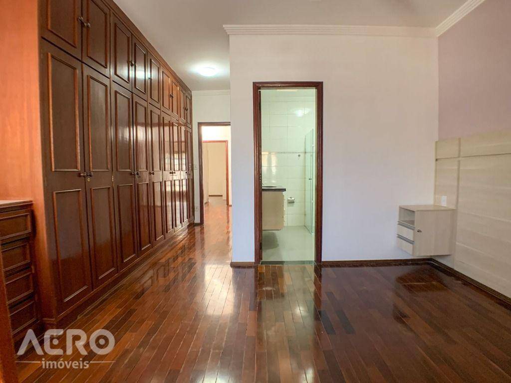 Casa à venda com 3 quartos, 255m² - Foto 20