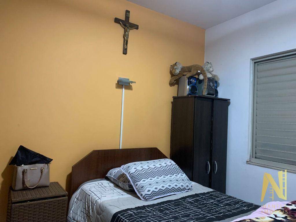 Apartamento à venda com 3 quartos, 85m² - Foto 17