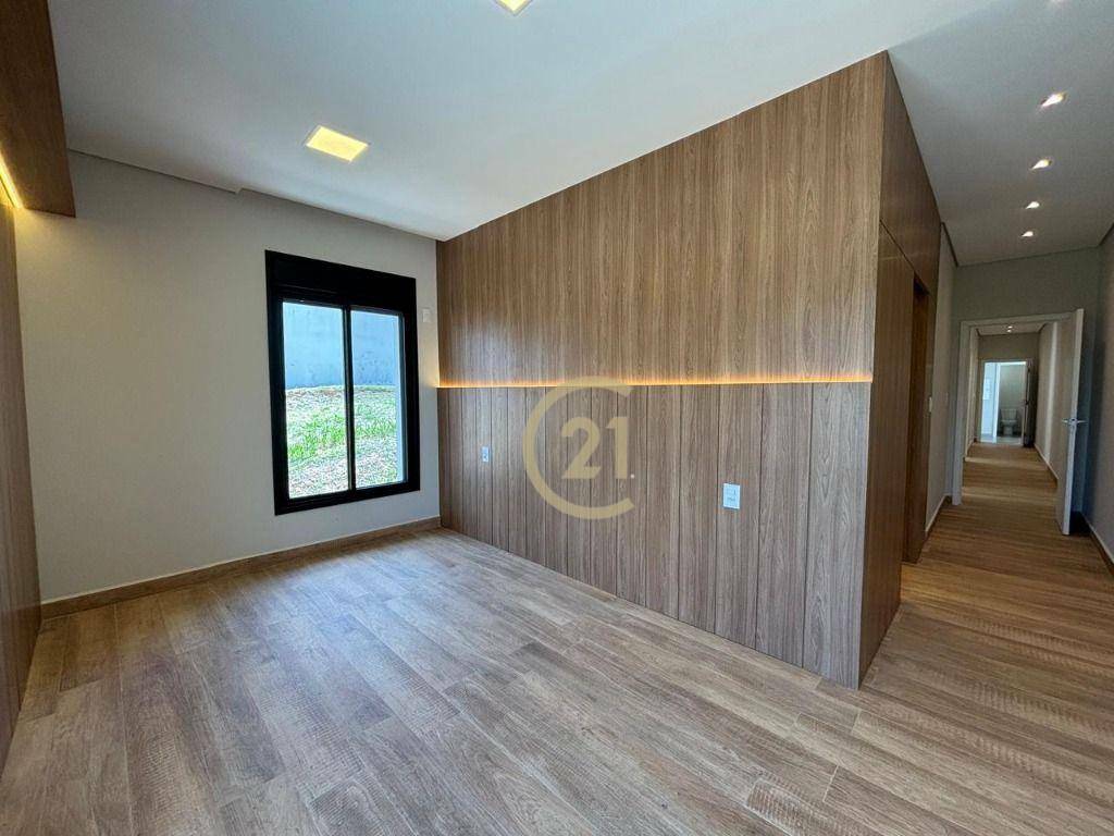 Casa de Condomínio à venda com 4 quartos, 315m² - Foto 9