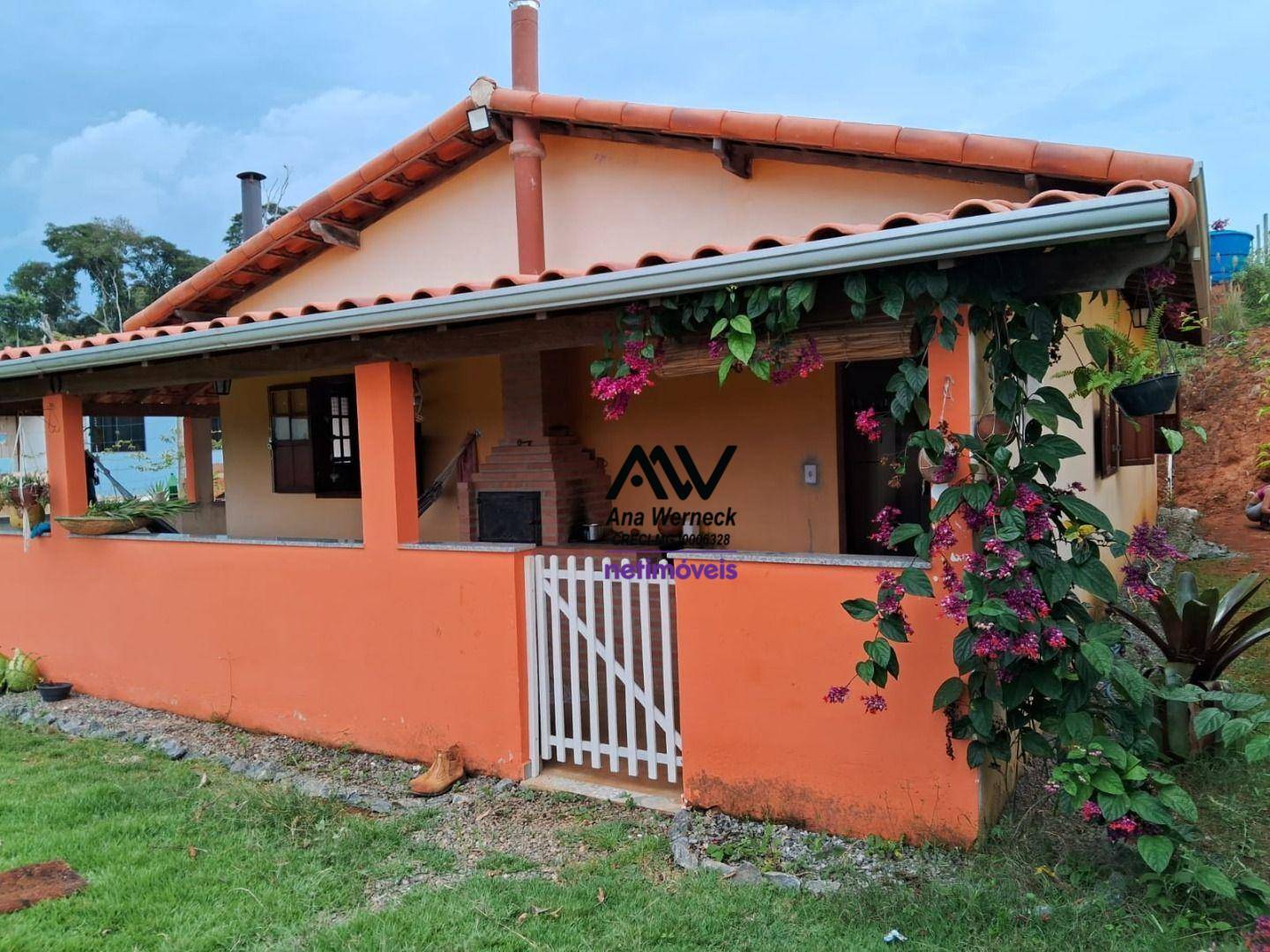 Chácara, 3 quartos, 1140 m² - Foto 1