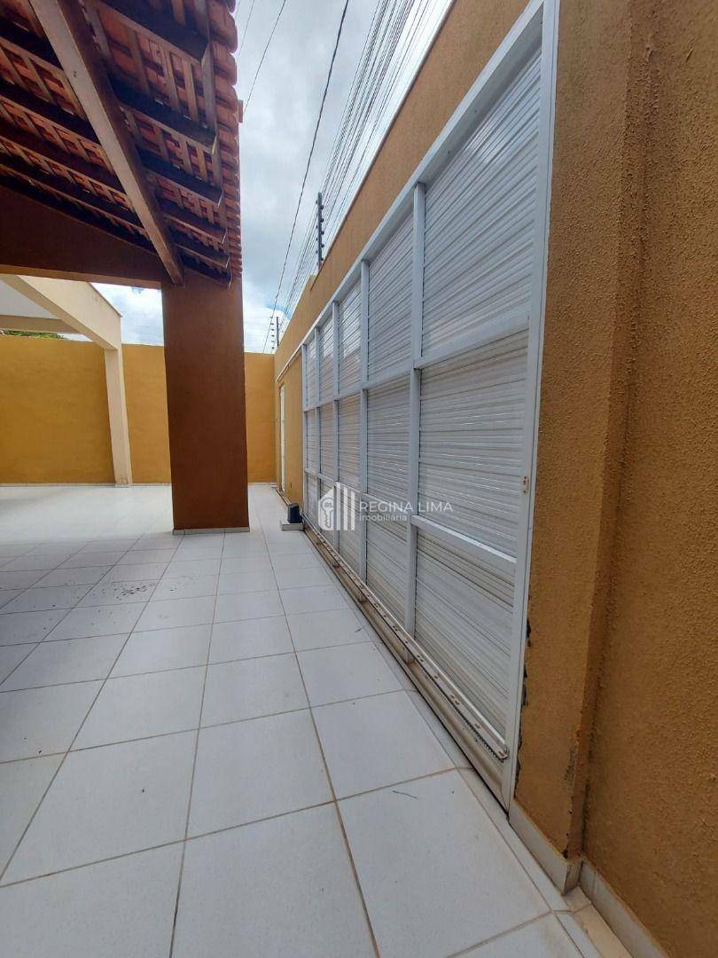 Casa de Condomínio à venda e aluguel com 4 quartos, 141m² - Foto 4