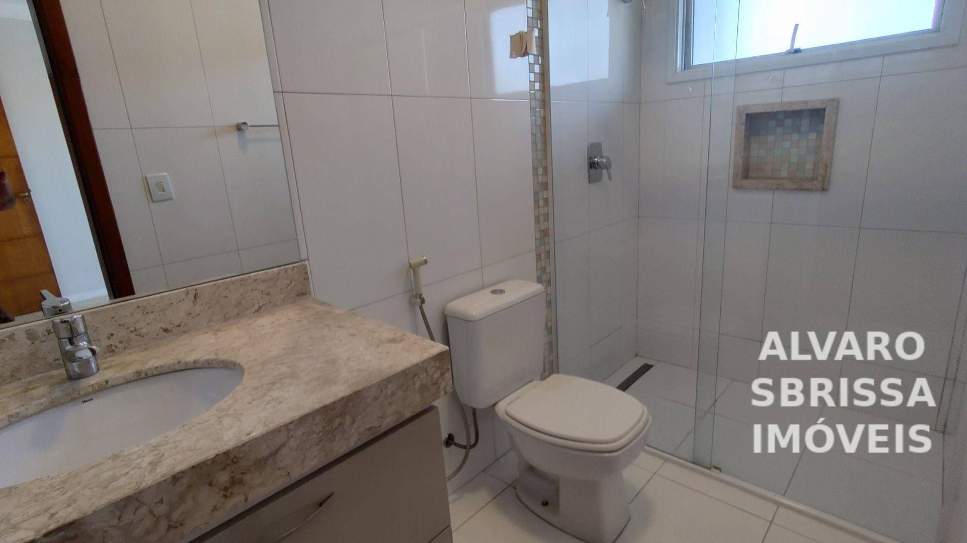 Casa de Condomínio à venda com 4 quartos, 243m² - Foto 14