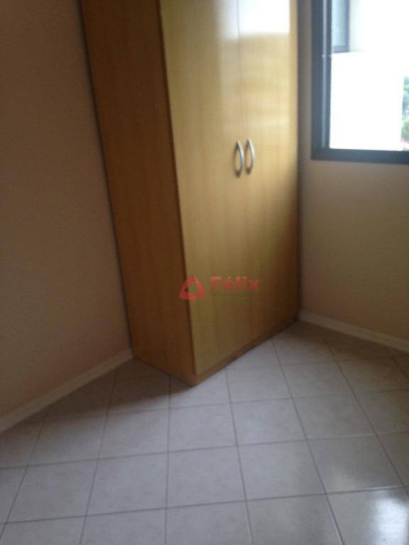 Apartamento à venda com 3 quartos, 110m² - Foto 23