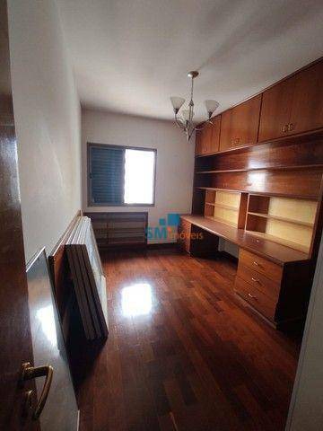 Apartamento à venda com 4 quartos, 140m² - Foto 3