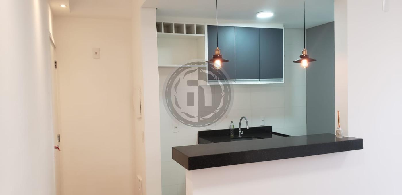 Apartamento à venda com 2 quartos, 62m² - Foto 1