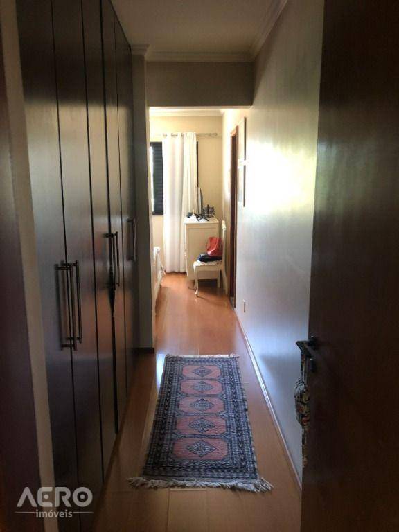 Apartamento à venda com 3 quartos, 155m² - Foto 10