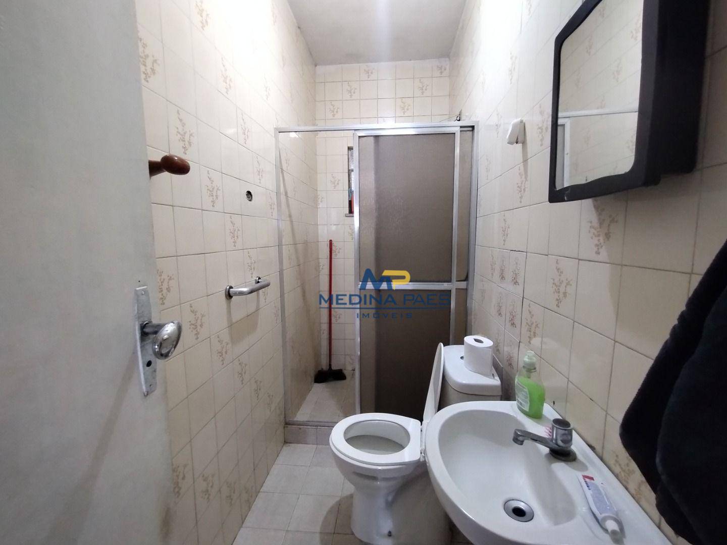 Casa à venda com 4 quartos, 100m² - Foto 25