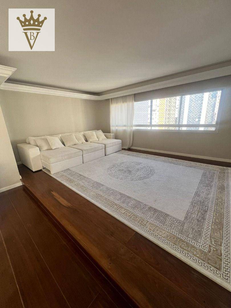 Apartamento à venda com 4 quartos, 200m² - Foto 10