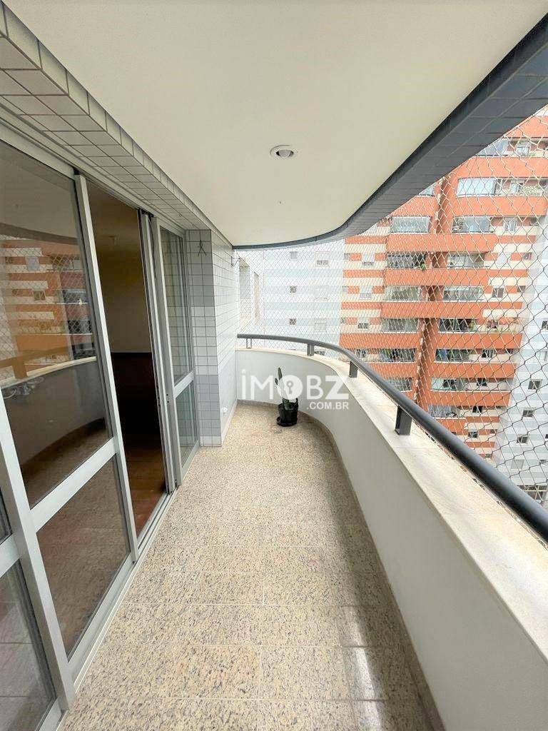 Apartamento à venda com 4 quartos, 190m² - Foto 5