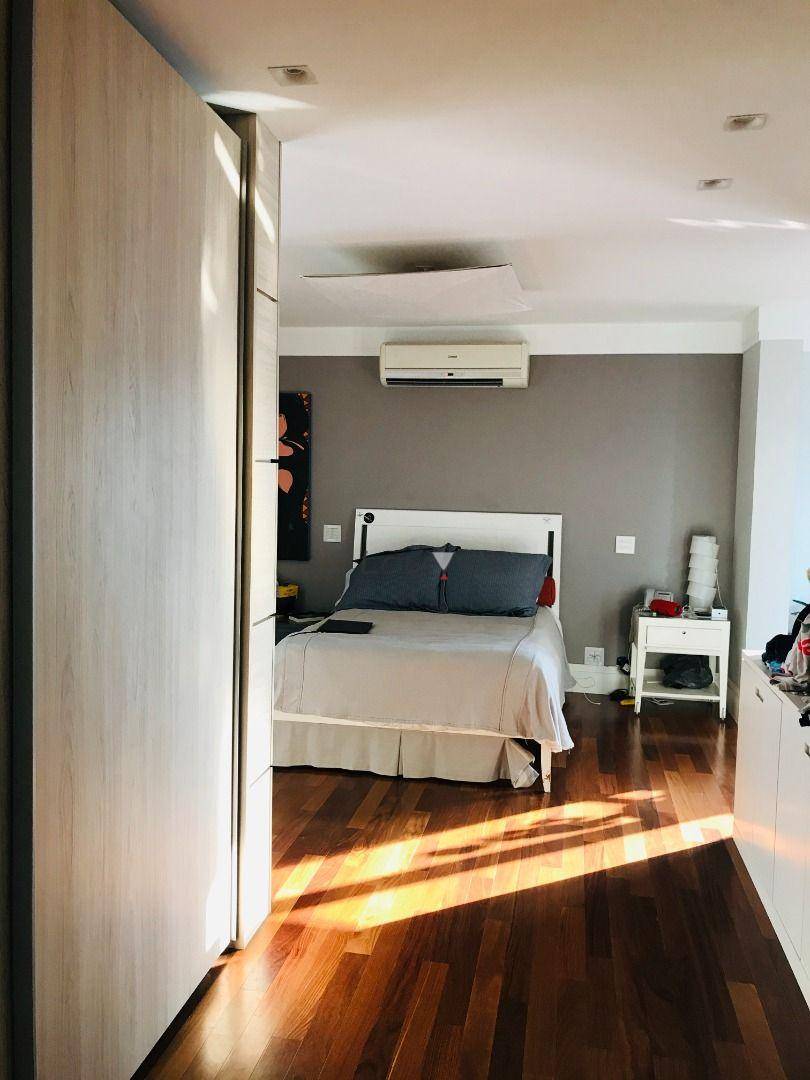 Cobertura à venda com 3 quartos, 270m² - Foto 30