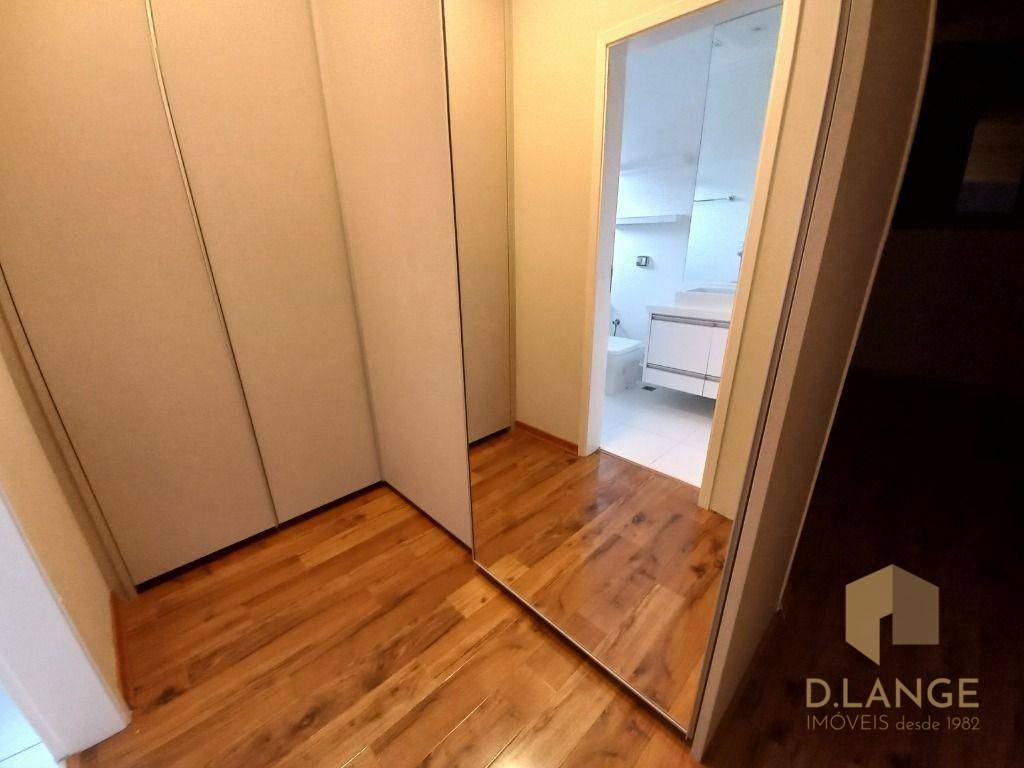 Casa de Condomínio para alugar com 3 quartos, 350m² - Foto 19