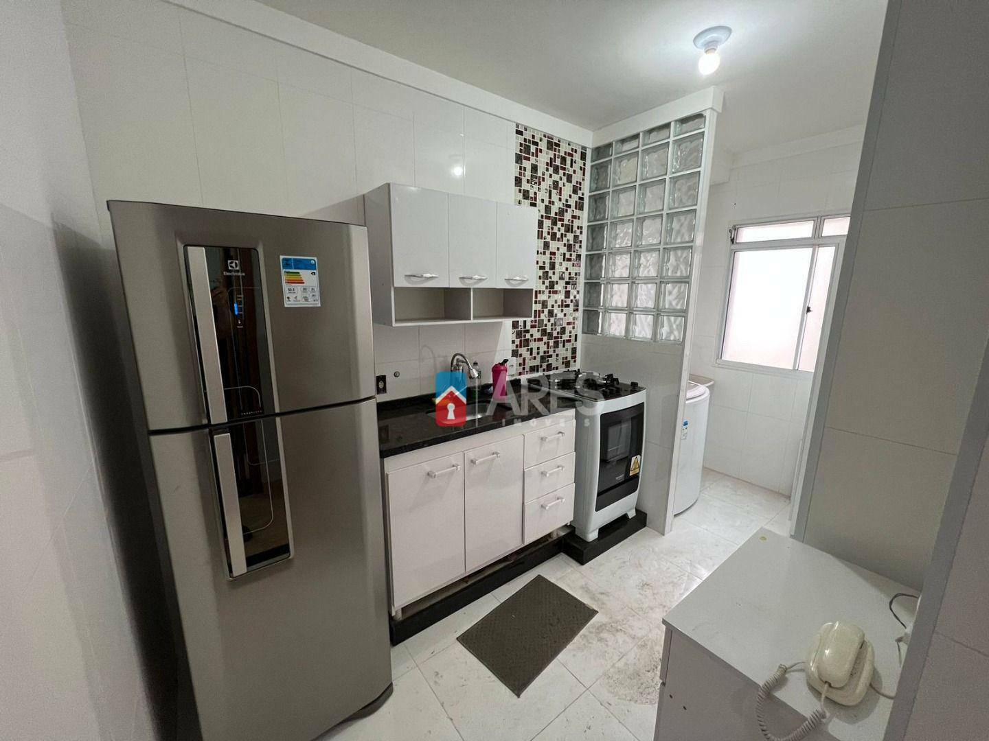 Apartamento para alugar com 2 quartos, 50m² - Foto 6