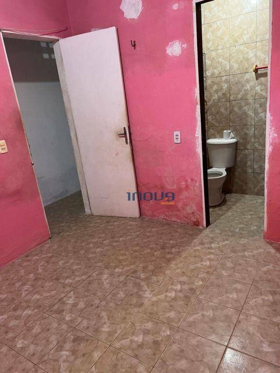 Casa à venda com 3 quartos, 76M2 - Foto 4