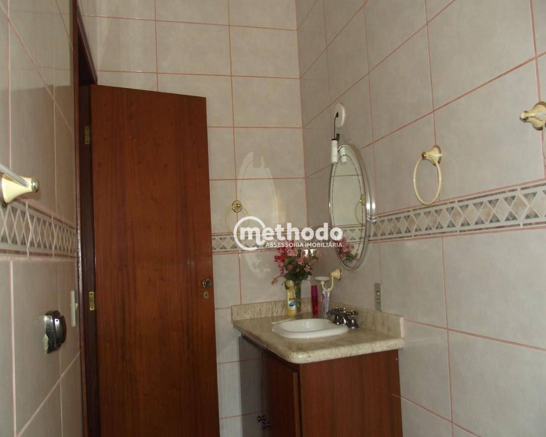 Casa à venda com 5 quartos, 289m² - Foto 25