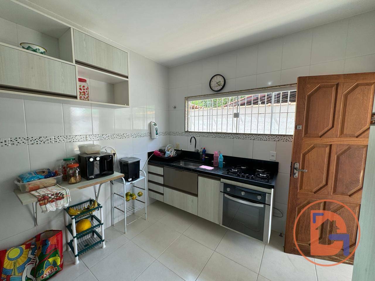 Casa à venda com 4 quartos, 160m² - Foto 9