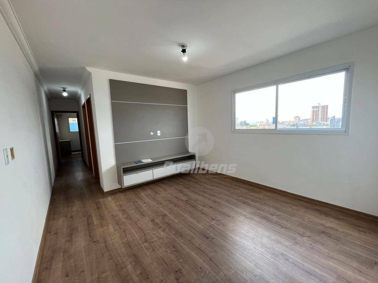 Apartamento para alugar com 2 quartos, 65m² - Foto 4