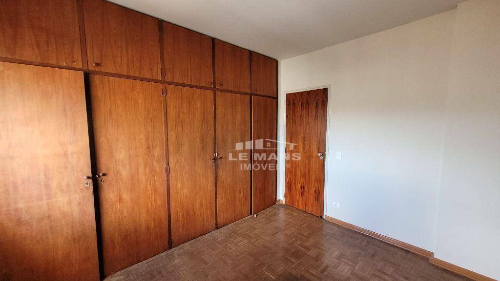 Apartamento à venda com 3 quartos, 165m² - Foto 32