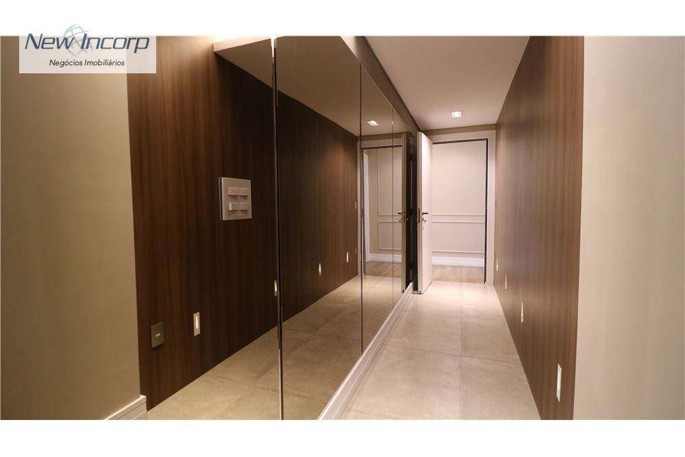 Apartamento à venda com 4 quartos, 238m² - Foto 14
