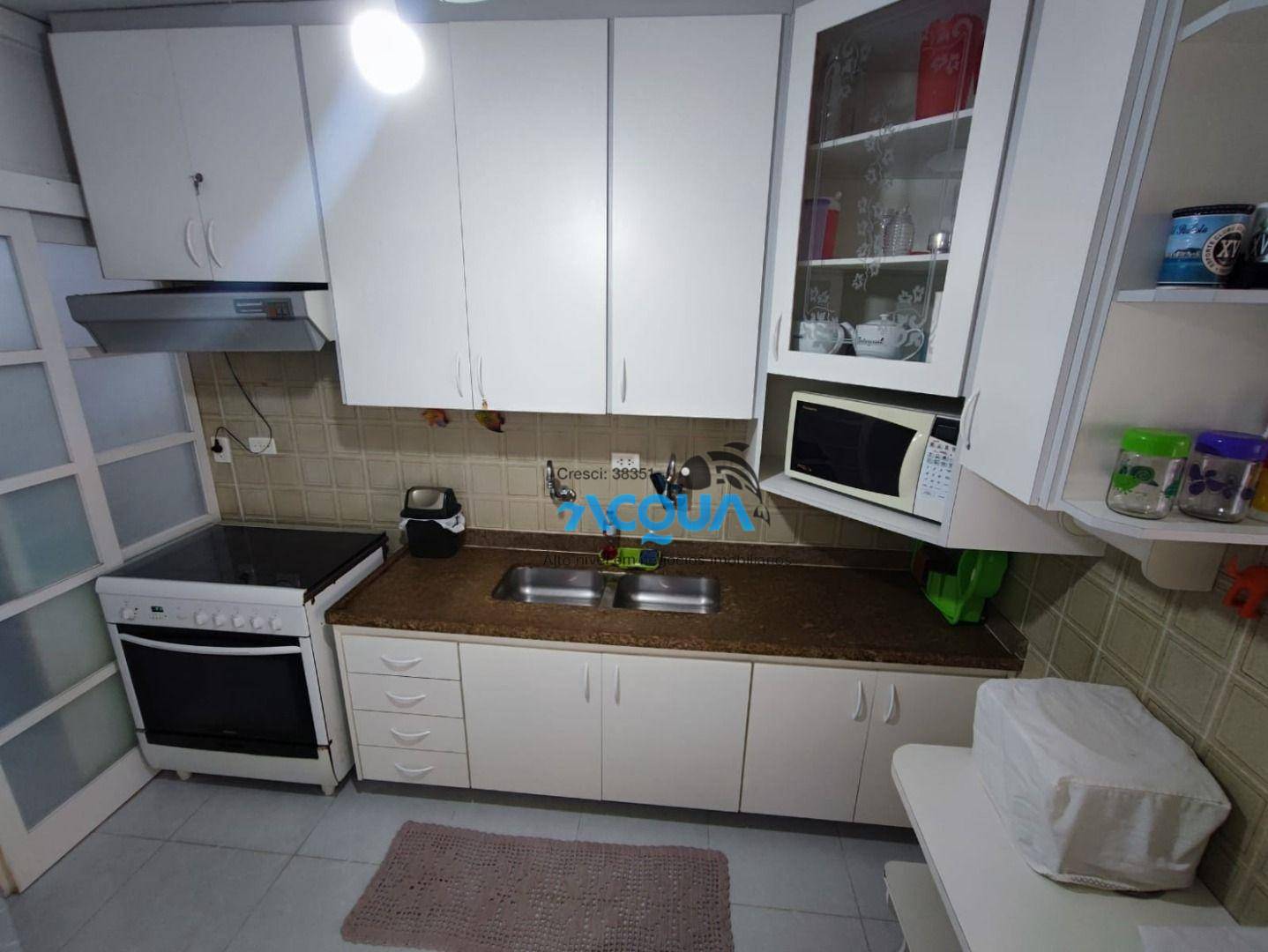 Apartamento à venda com 3 quartos, 140m² - Foto 4