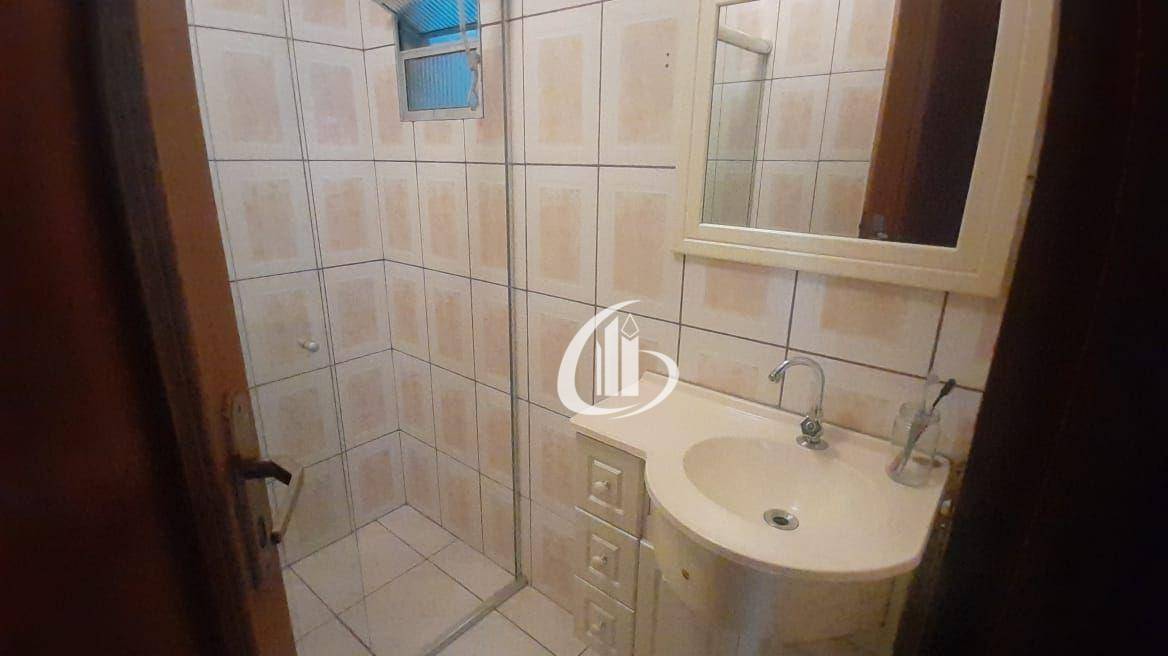 Sobrado à venda com 5 quartos, 150m² - Foto 7