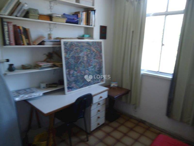 Apartamento à venda com 2 quartos, 51m² - Foto 3