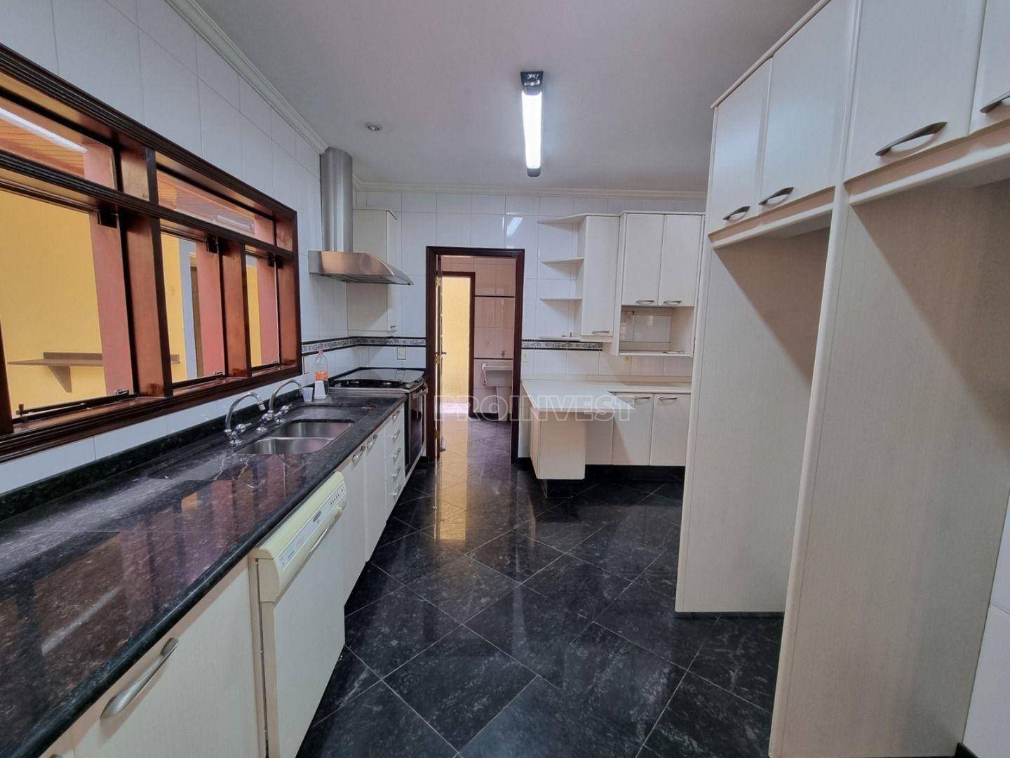 Casa à venda com 4 quartos, 360m² - Foto 12