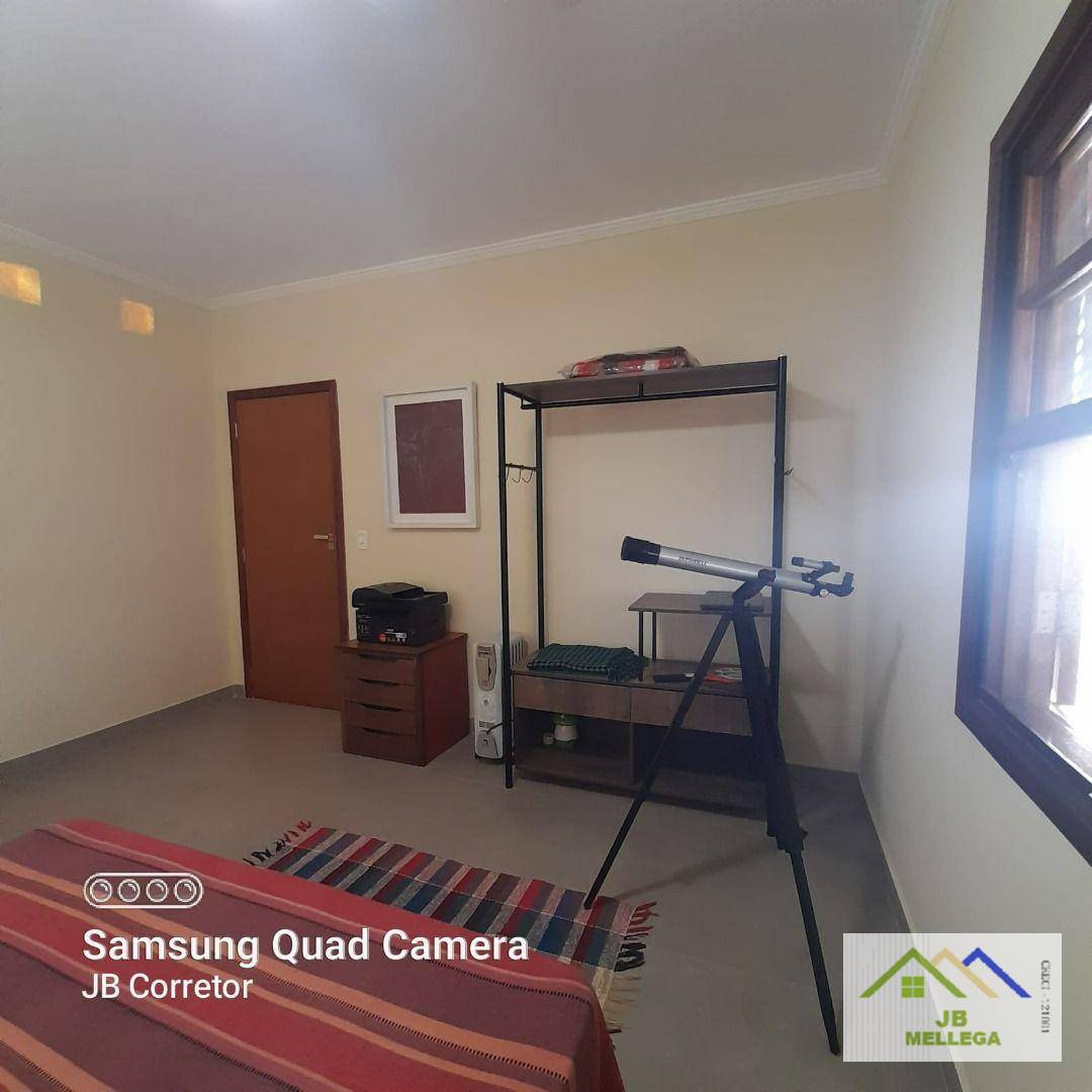 Casa à venda com 3 quartos, 300m² - Foto 30