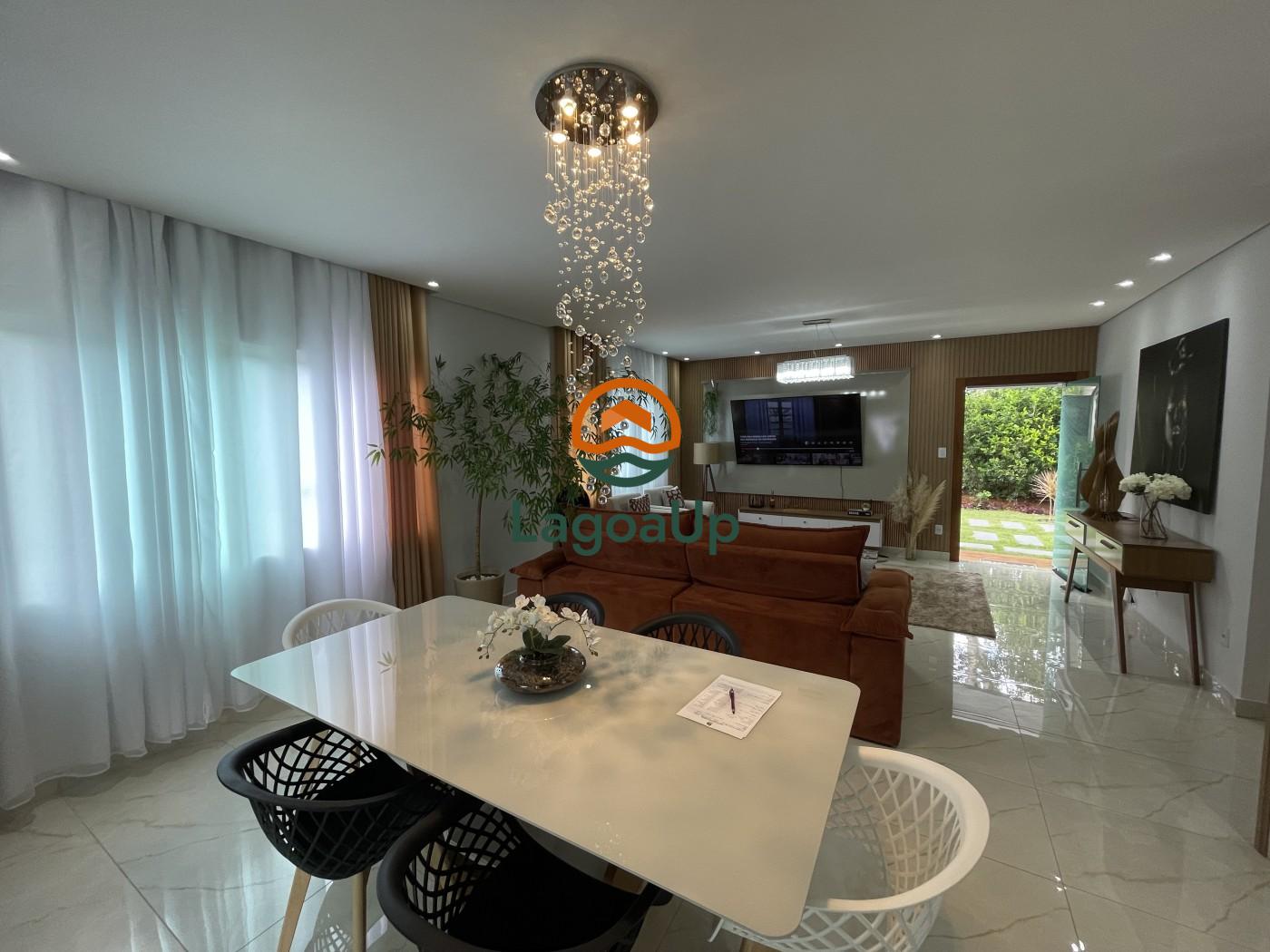 Casa de Condomínio à venda com 3 quartos, 250m² - Foto 3